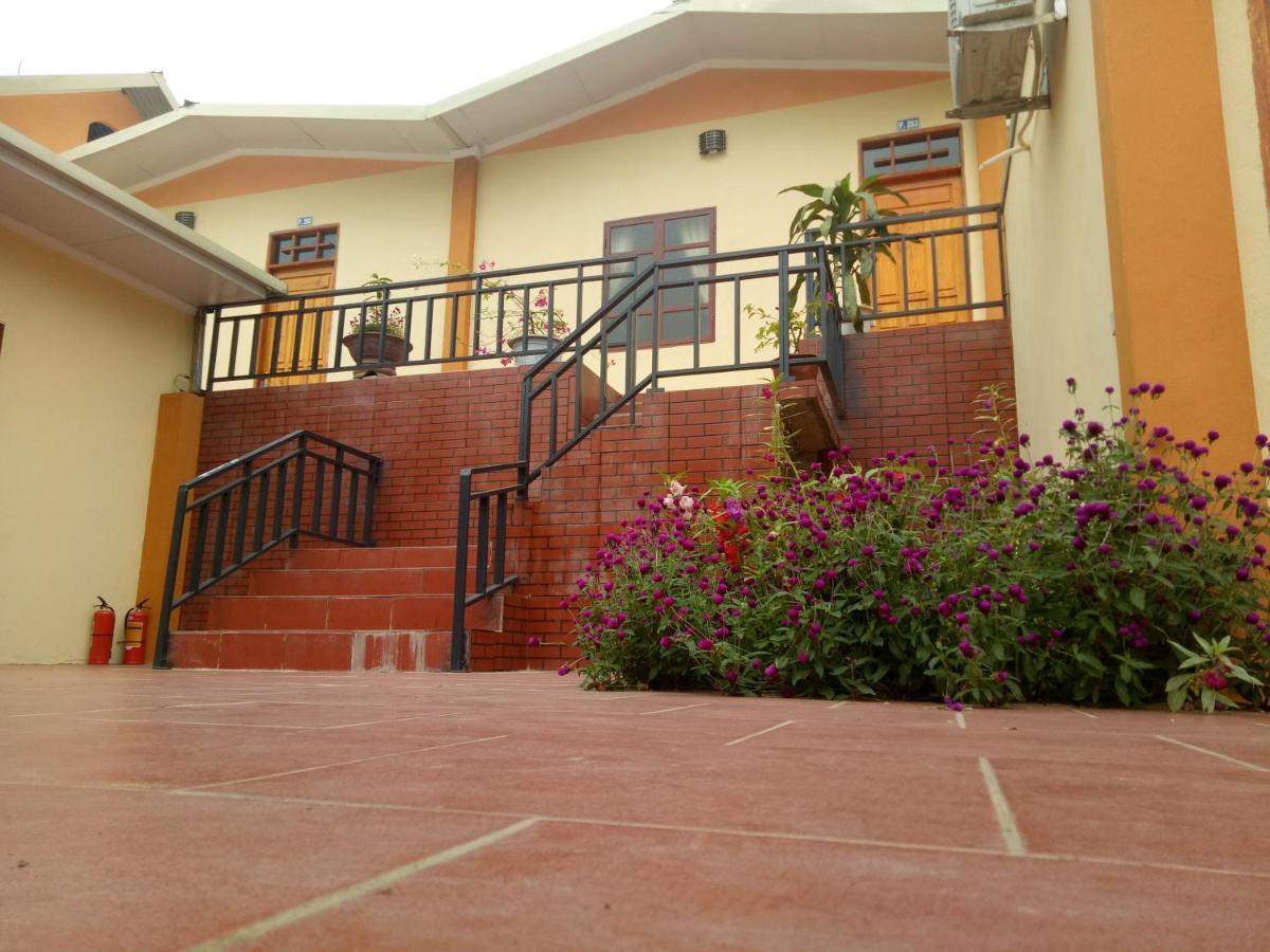 Hoa Lan Hotel Bac Kan Exterior foto